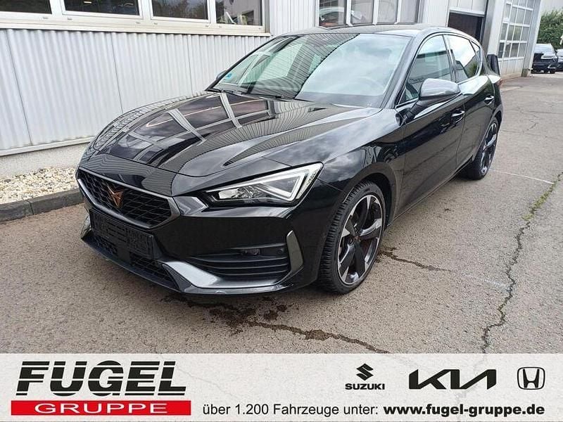 Mitternachtsschwarz Gebraucht 2024 Cupra Leon Limousine | 25.899 € (Superpreis) - Bild 1/4