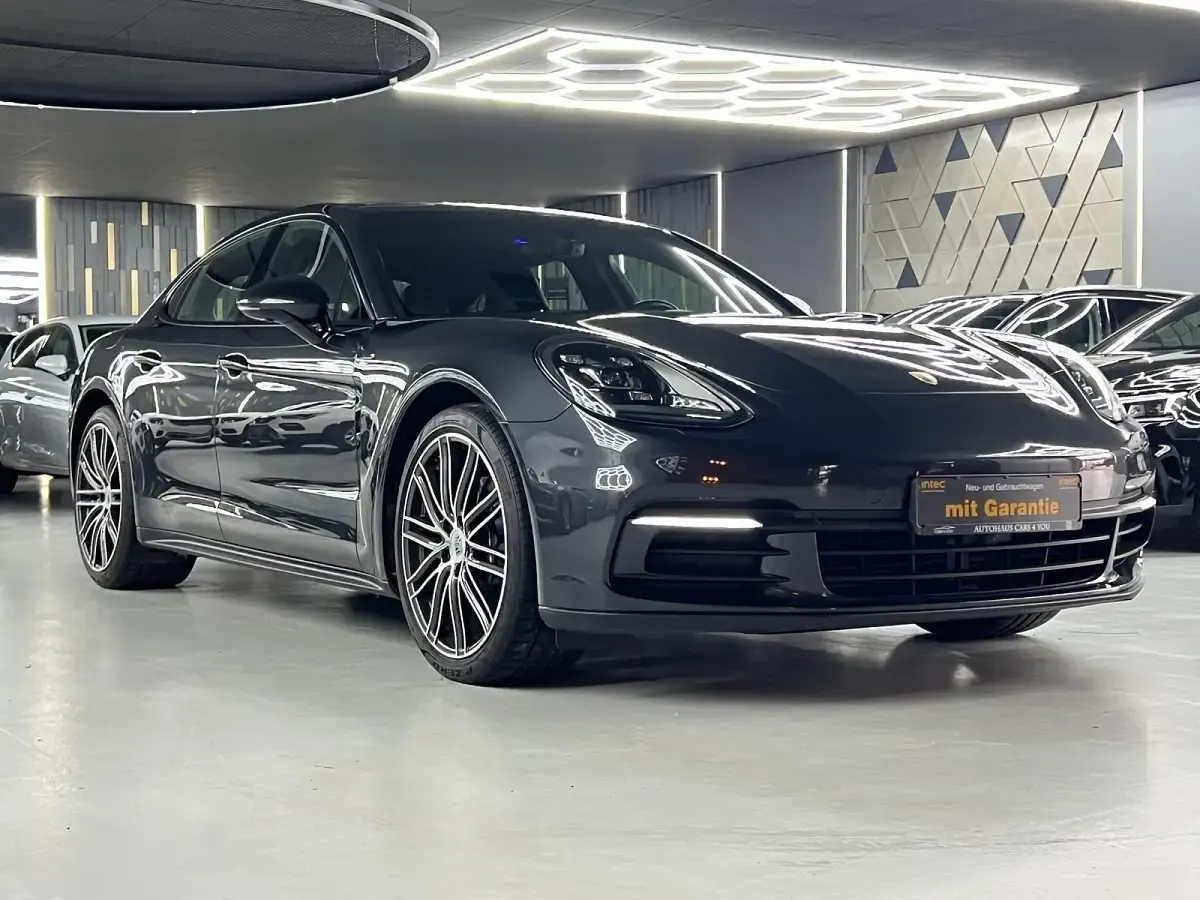 Gebraucht Porsche Panamera Turbo 330 PS (242 kW) 2018 Grau Limousine