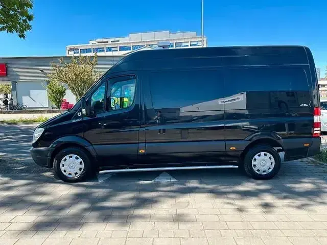 Second-hand Mercedes Sprinter 2008 Negru