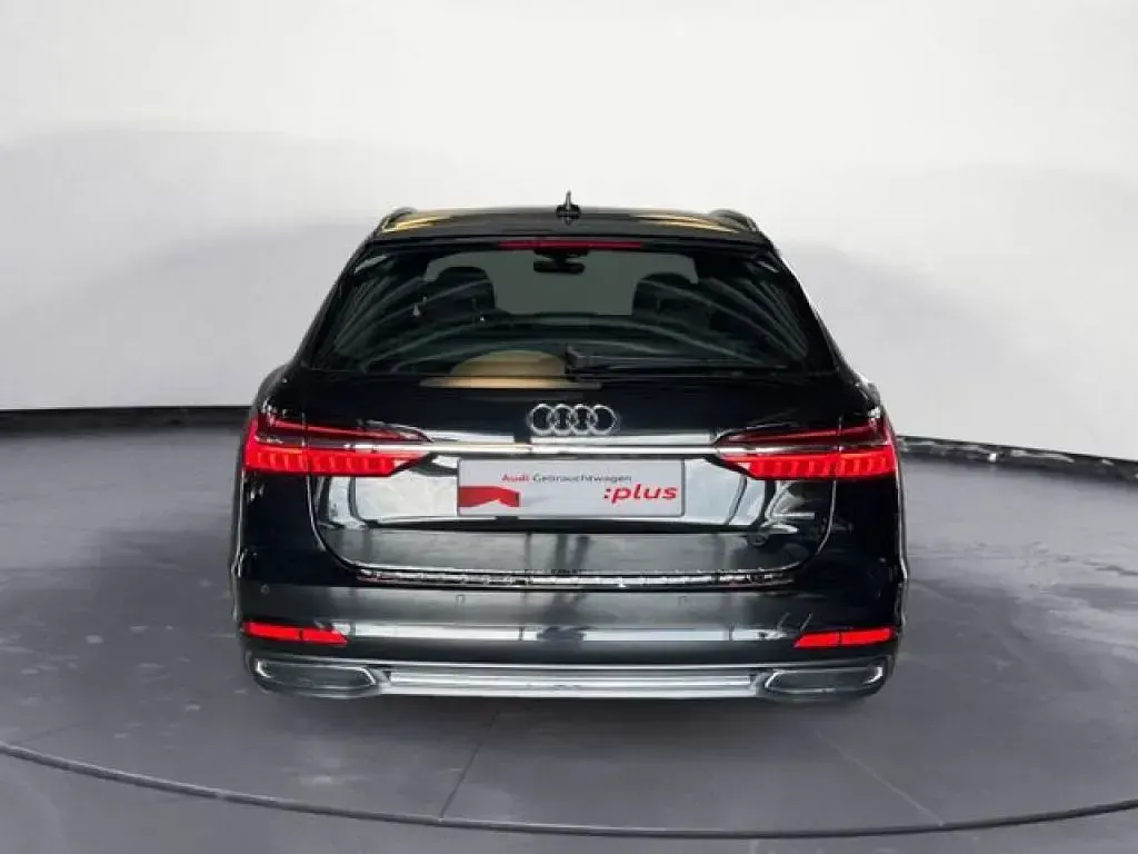 Gebraucht Audi A6 Design 265 PS (194 kW) 2023 Mythosschwarz Kombi