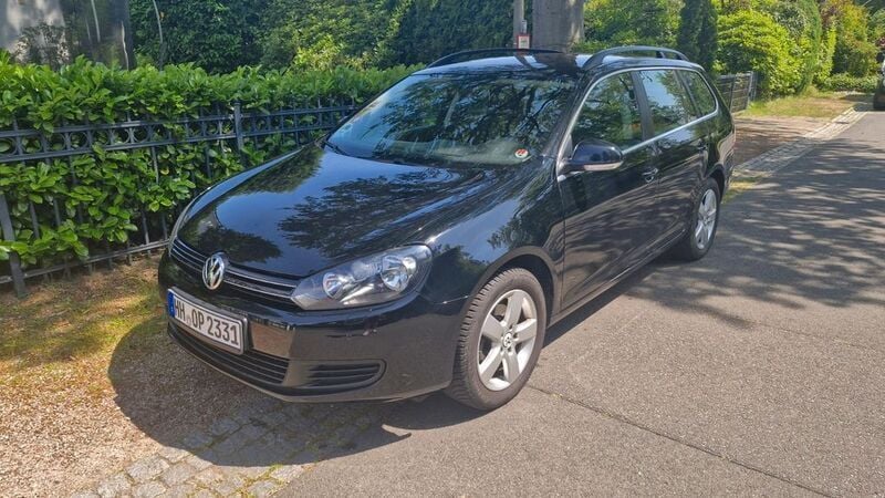 Schwarz Gebraucht 2011 VW Golf VI Style Kombi | 6.500 € (Fairer Preis) - Bild 1/4