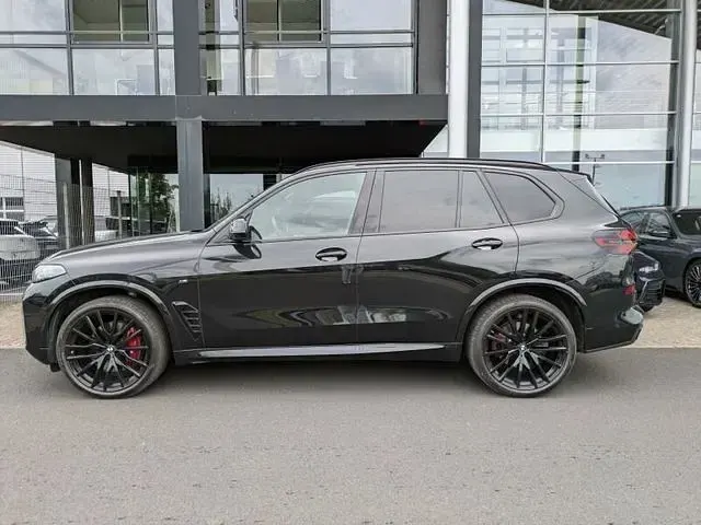 Gebraucht BMW X5 M Sport 286 PS (210 kW) 2025 SUV
