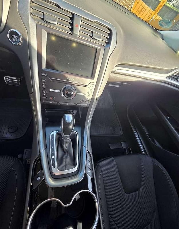 Gebraucht Ford Mondeo Titanium 211 PS (155 kW) 2016 Weiß Kombi