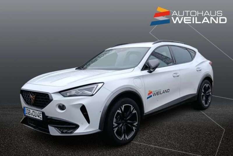 Nevada weiß metallic Gebraucht 2024 Cupra Formentor SUV | 40.900 € (Teuer) - Bild 1/4