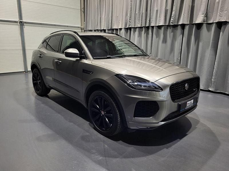 Second-hand Jaguar E-Pace R-Dynamic 241 CP (177 kW) 2018 Argintiu SUV