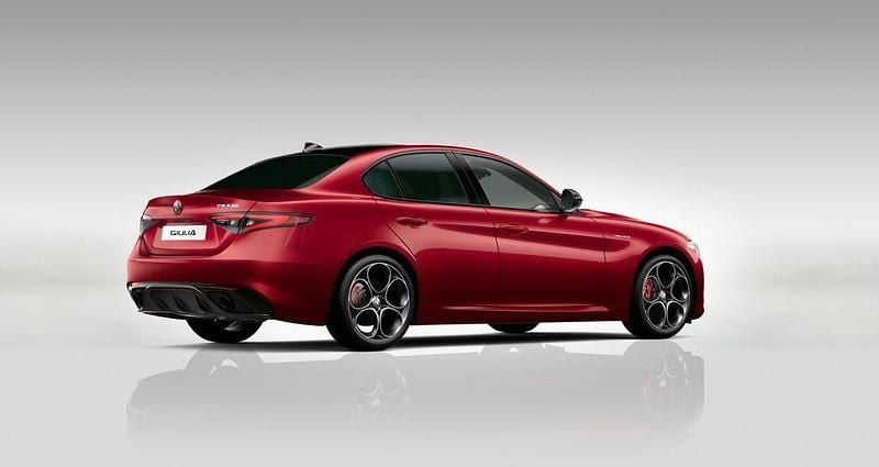 Neu Alfa Romeo Giulia Veloce 280 PS (205 kW) 2025 Rot Limousine