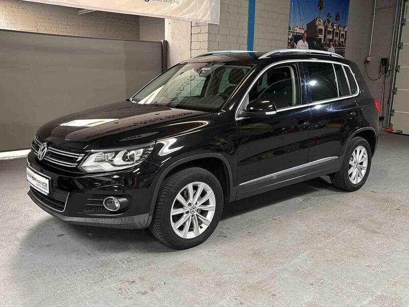 Schwarz Gebraucht 2013 VW Tiguan SUV | 15.799 € (Fairer Preis) - Bild 1/4