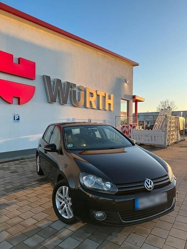 Gebraucht VW Golf VI 90 PS (66 kW) 2010 Schwarz Kleinwagen
