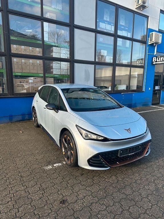 Silber Gebraucht 2024 Cupra Born Kleinwagen | 29.999 € (Superpreis) - Bild 1/4