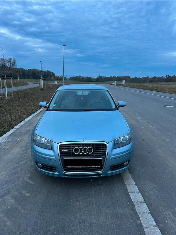 Gebraucht Audi A3 104 PS (76 kW) 2007 Blau Kleinwagen