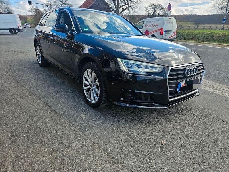 Gebraucht Audi A4 Design 150 PS (110 kW) 2019 Schwarz Kombi