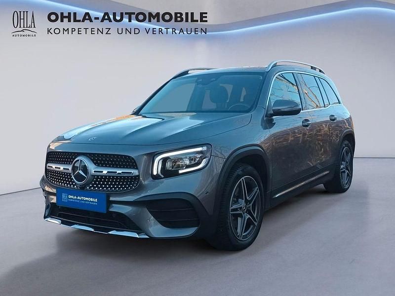 Mountaingrau met. Gebraucht 2021 Mercedes GLB220 AMG line SUV | 39.980 € (Fairer Preis) - Bild 1/4