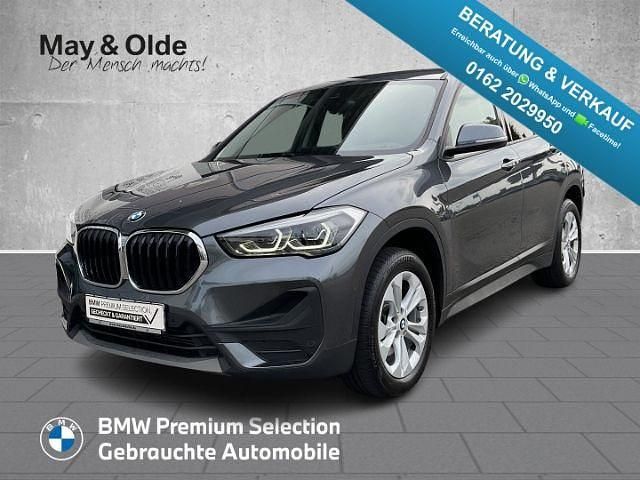 Grau Gebraucht 2022 BMW X1 Sport Line SUV | 25.555 € (Fairer Preis) - Bild 1/4