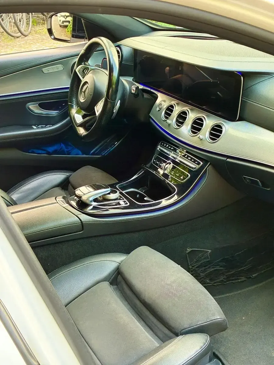 Gebraucht Mercedes E350 286 PS (210 kW) 2017 Weiß Limousine