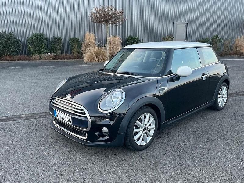 Gebraucht Mini Cooper 136 PS (100 kW) 2016 Schwarz Kleinwagen