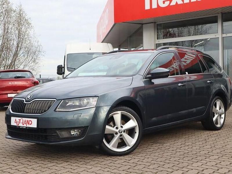 Gebraucht Skoda Octavia Style 150 PS (110 kW) 2016 Grau Kombi