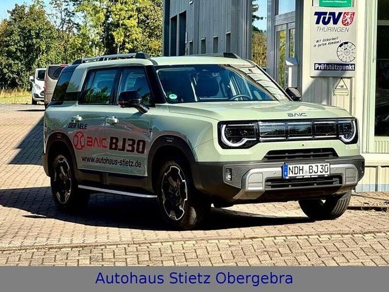 Andere Gebraucht 2025 Baic BJ40 Limousine | 33.400 € - Bild 1/4