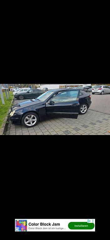 Gebraucht Mercedes C180 143 PS (105 kW) 2005 Blau Coupé