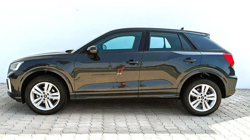 Gebraucht Audi Q2 Advanced Plus 150 PS (110 kW) 2024 Manhattengrau metallic SUV