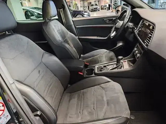 Gebraucht Seat Ateca 190 PS (139 kW) 2022 Grün SUV