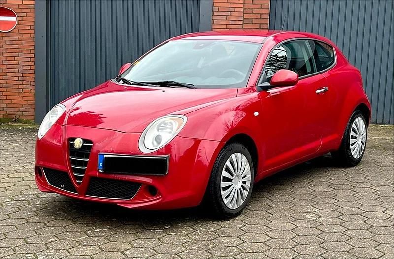 Rot Gebraucht 2009 Alfa Romeo MiTo Kleinwagen | 999 € - Bild 1/4