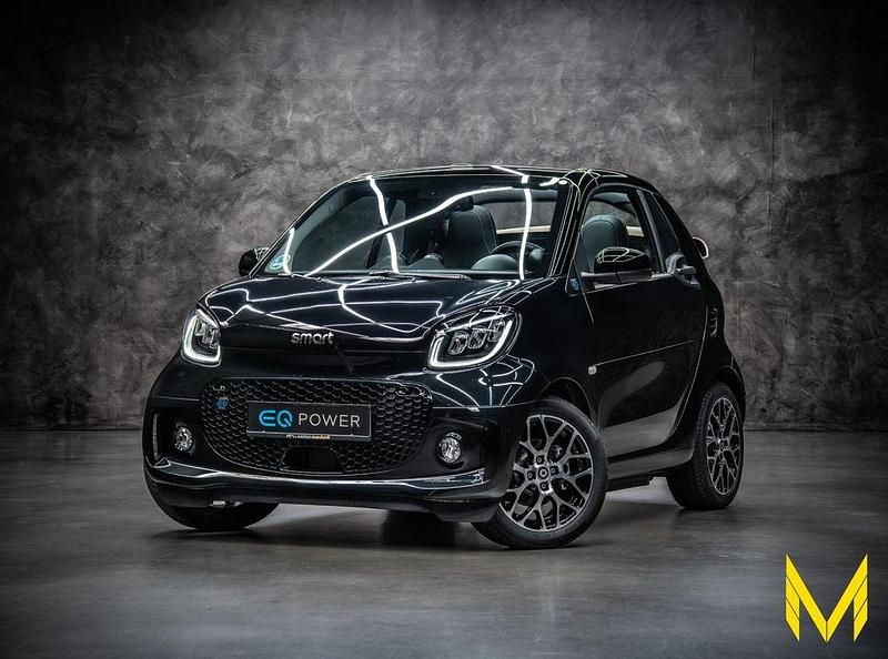 Schwarz (black) Gebraucht 2023 Smart ForTwo Electric Drive Prime Exclusive Cabrio | 27.222 € - Bild 1/3