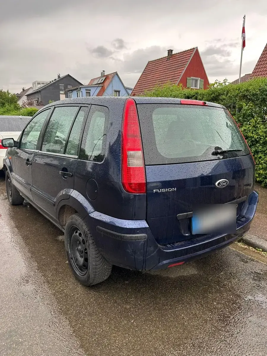 Gebraucht Ford Fusion 80 PS (58 kW) 2005 Blau Kleinwagen