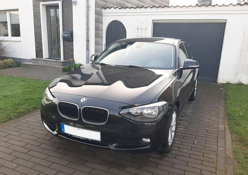 Gebraucht BMW 116 Advantage 136 PS (100 kW) 2013 Schwarz Kleinwagen