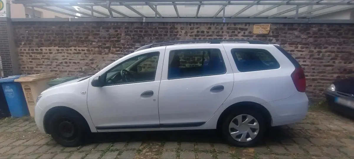 Gebraucht Dacia Logan 98 PS (72 kW) 2016 Weiß Kombi