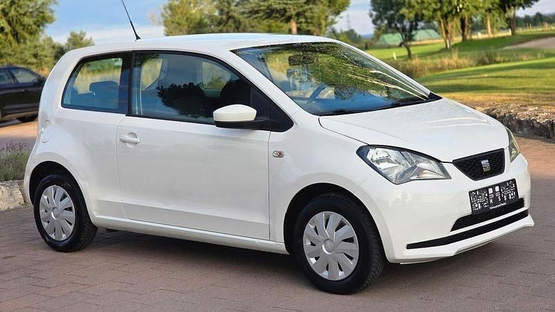 Weiß Gebraucht 2012 Seat Mii Reference Kleinwagen | 3.980 € (Fairer Preis) - Bild 1/4