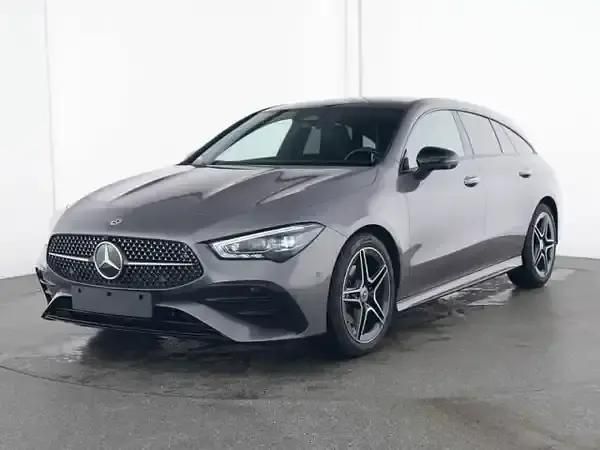 Lack mountaingrau Gebraucht 2024 Mercedes CLA180 Limousine | 39.790 € (Teuer) - Bild 1/4