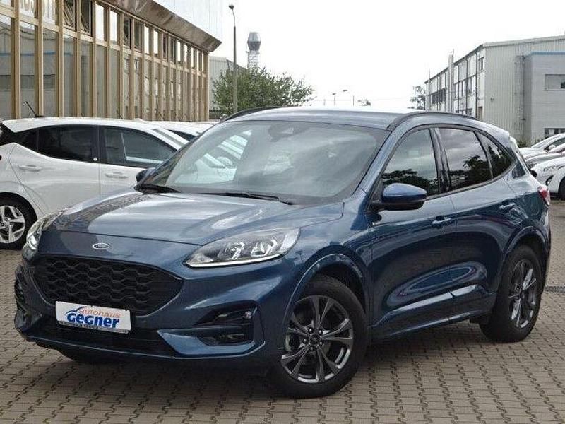Gebraucht Ford Kuga ST-Line 120 PS (88 kW) 2024 Blau SUV
