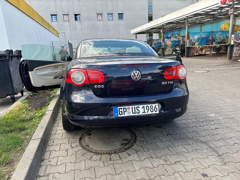 Gebraucht VW Eos 150 PS (110 kW) 2006 Blau Cabrio