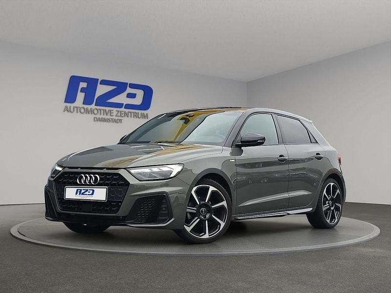 Chronosgrau metallic Gebraucht 2021 Audi A1 S-Line Kleinwagen | 23.688 € (Fairer Preis) - Bild 1/4