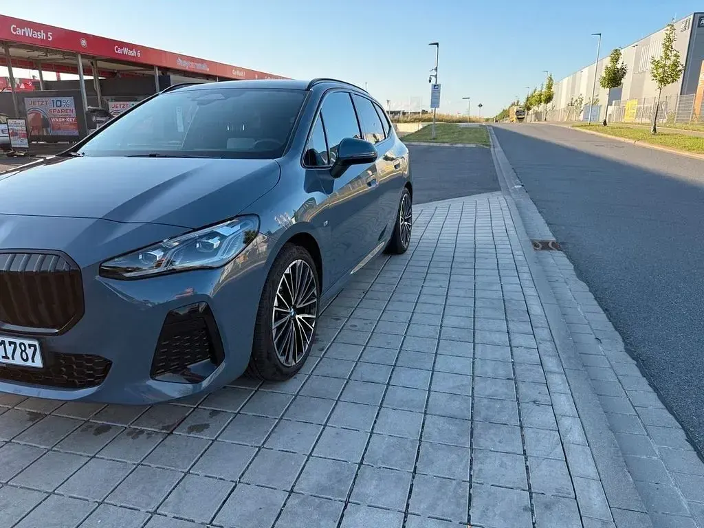 Gebraucht BMW 230 Coupé Performance 204 PS (150 kW) 2023 Grau Coupé