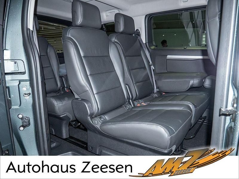 Nowe Citroën Spacetourer 179 KM (131 kW) 2026 Zielony Minivan