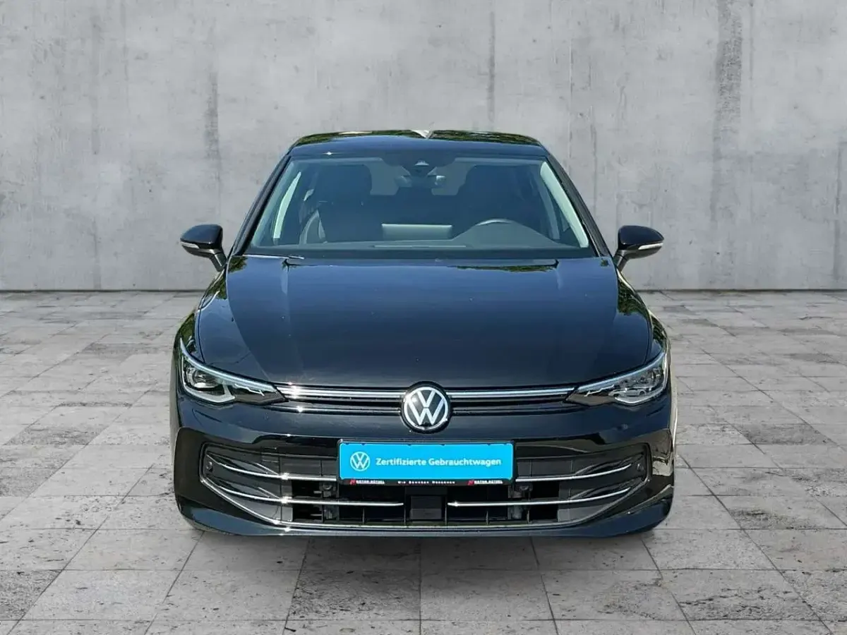 Gebraucht VW Golf VIII Goal 150 PS (110 kW) 2025 Schwarz Limousine