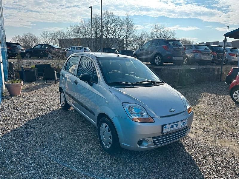 Gebraucht Chevrolet Matiz 52 PS (38 kW) 2009 Silber Kleinwagen