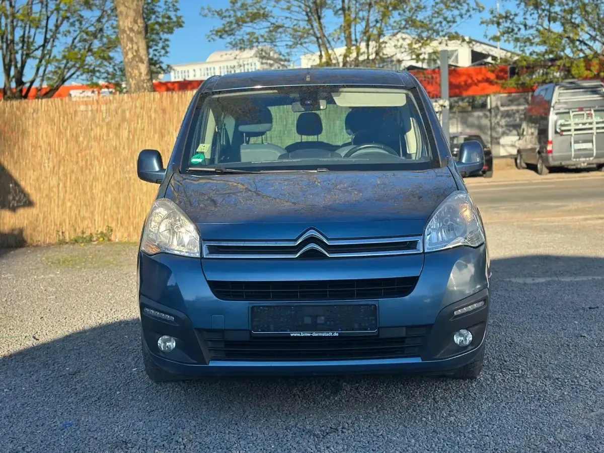 Gebraucht Citroën Berlingo SELECTION 110 PS (80 kW) 2017 Blau Van / Kleinbus
