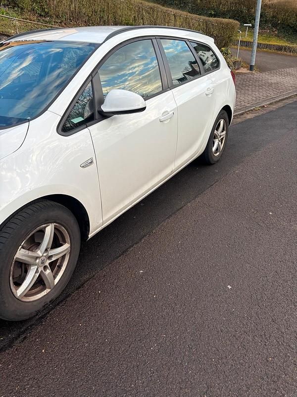 Gebraucht Opel Astra 2014 Kombi