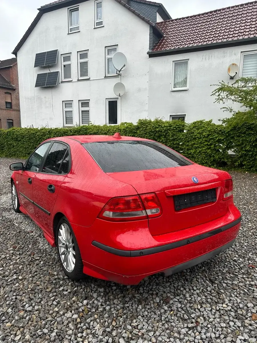 Gebraucht Saab 9-3 150 PS (110 kW) 2003 Rot Limousine