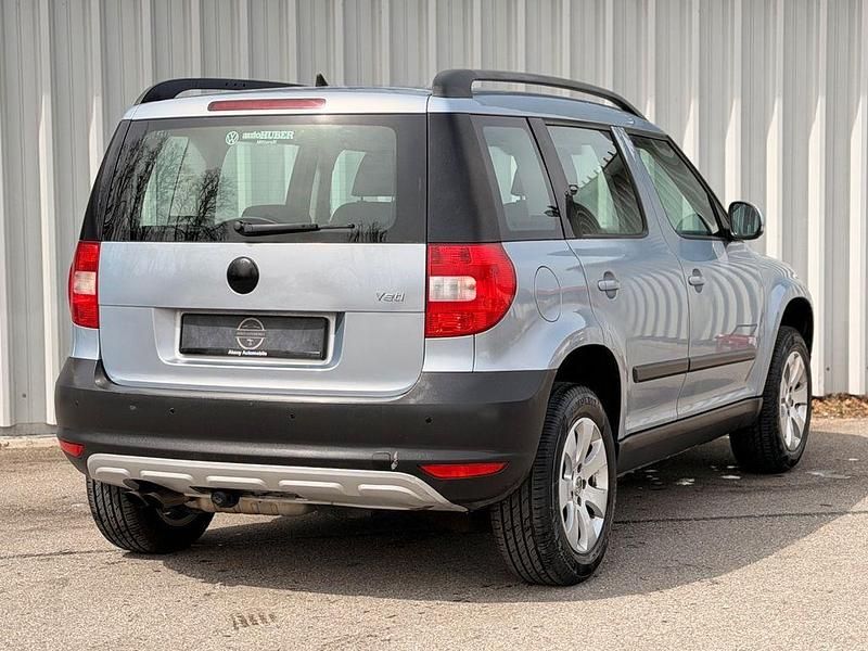 Gebraucht Skoda Yeti 105 PS (77 kW) 2010 Blau SUV