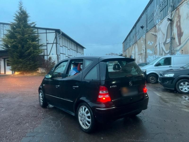 Gebraucht Mercedes A180 120 PS (88 kW) 2003 Schwarz Kleinwagen