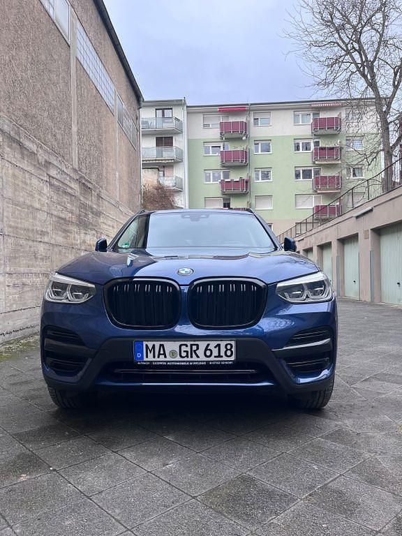 Gebraucht BMW X3 Advantage 190 PS (139 kW) 2019 Blau SUV