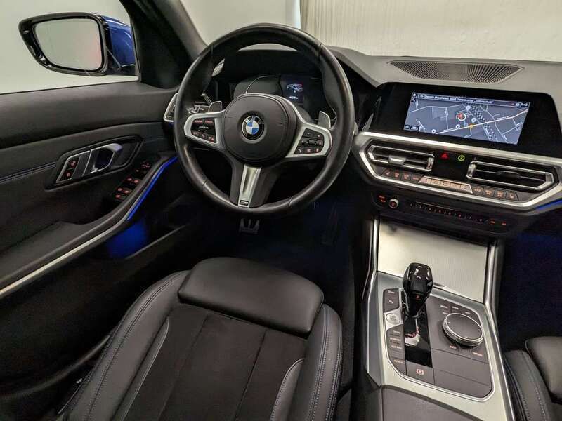 Gebraucht BMW 330 Shadowline 286 PS (210 kW) 2020 M portimao blau metallic Limousine