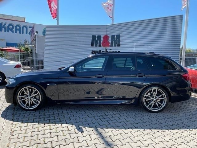 Gebraucht BMW M550 Performance 381 PS (280 kW) 2014 Blau metallic Limousine