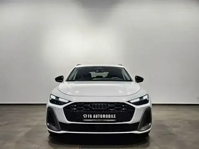 Gebraucht Audi A5 Edition .1 204 PS (150 kW) 2025 Gletscherweiß (metallic) Coupé