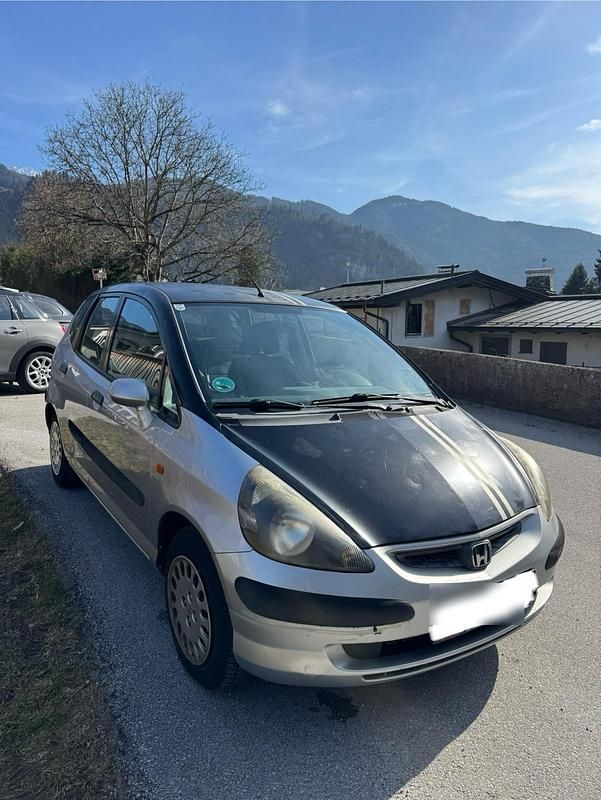 Gebraucht Honda Jazz 83 PS (61 kW) 2002 Grau Kleinwagen
