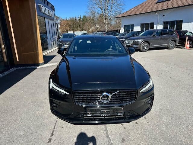 Gebraucht Volvo S60 R-Design 250 PS (183 kW) 2021 Schwarz Limousine