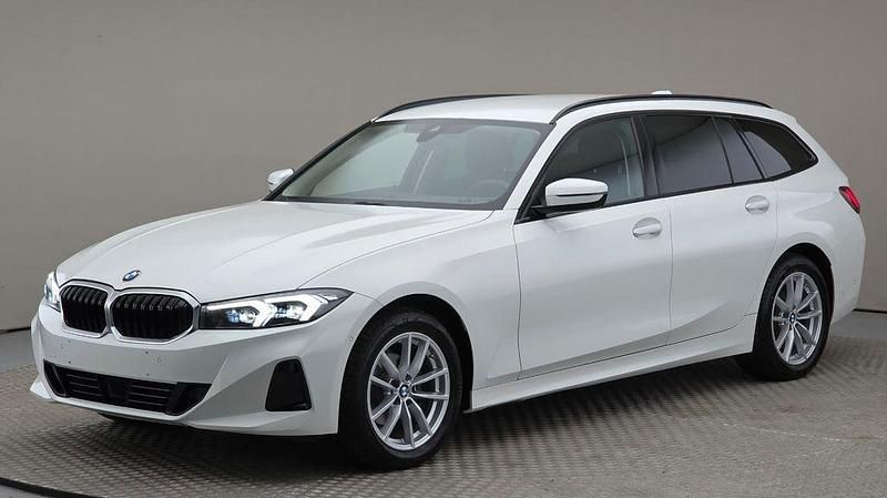 Gebraucht BMW 318 150 PS (110 kW) 2024 Weiß Kombi